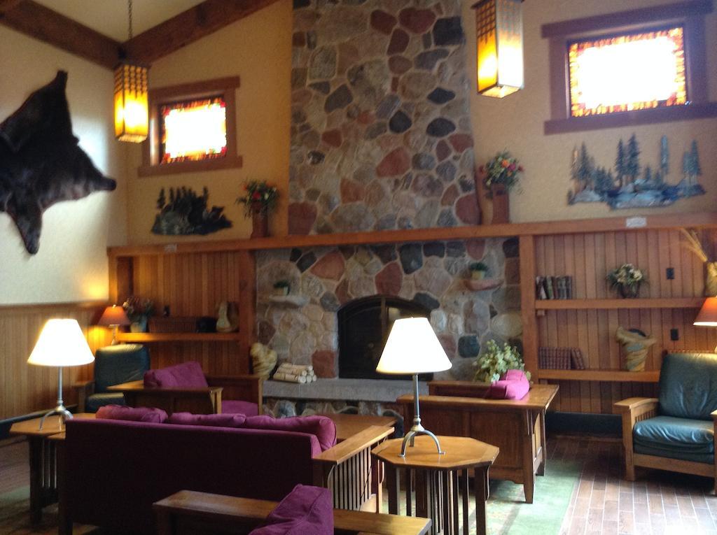 Canal Park Lodge Дулут Экстерьер фото