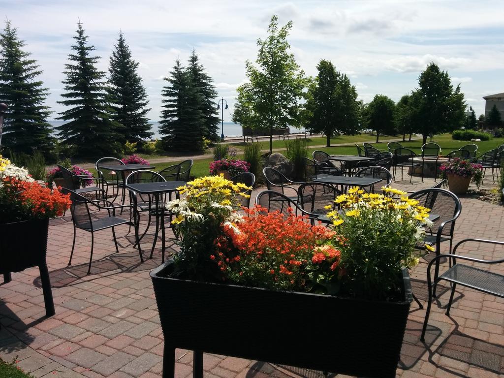 Canal Park Lodge Дулут Экстерьер фото